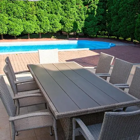 Gesztenyes 3*